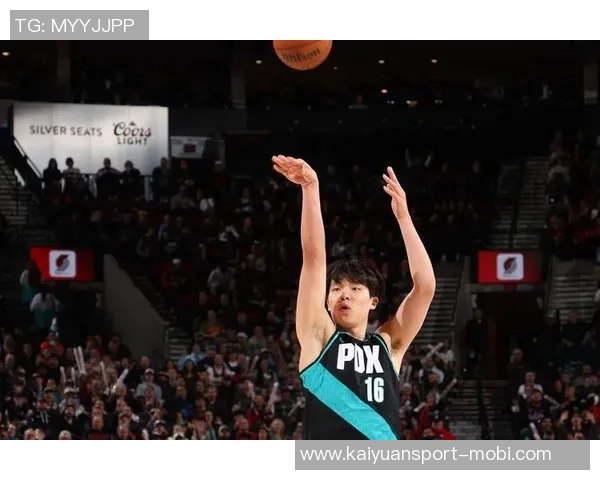 科内特高效表现尽显实力12投10中砍下23分8板3助5帽无失误